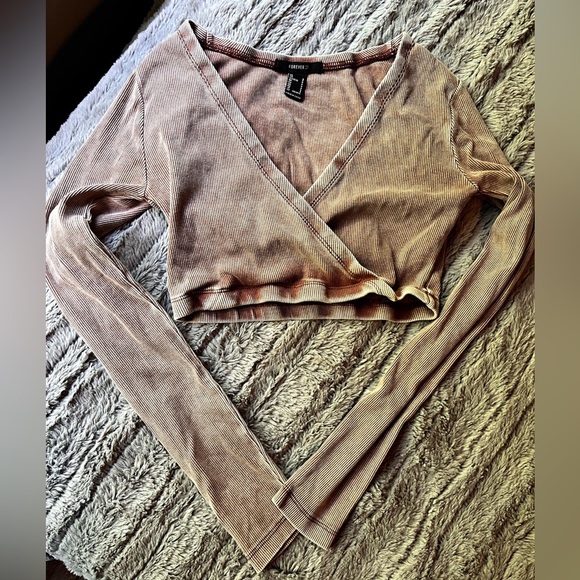 Forever 21 washed brown faux Wrap Crop Blouse - Picture 1 of 4